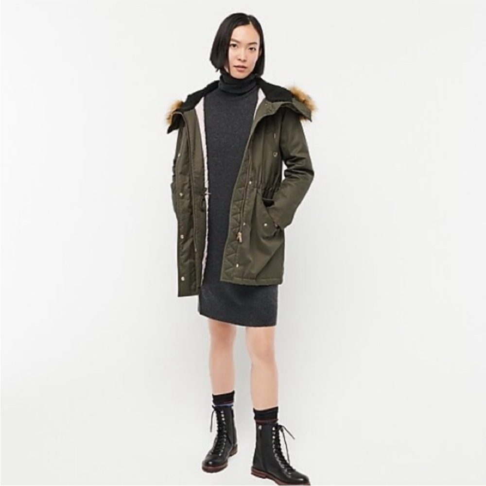J. Crew Perfect winter parka with eco-friendly PrimaLoft® - Picture 2 of 9